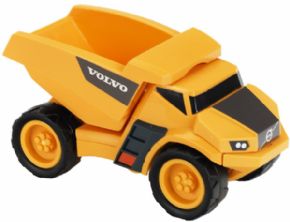 CAMION CON VOLQUETE 
