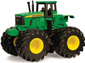 TRACTOR MONSTER  JOHN DEERE