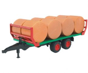 REMOLQUE PLATAFORMA PARA TRANSPORTE DE PACAS BRUDER