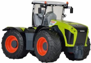 TRACTOR CLAAS XERION 5000 RADIOCONTROL