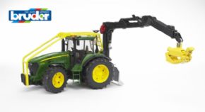 TRACTOR JOHN DEERE CON SOPORTE FORESTAL