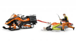 MOTO DE RESCATE EN LA NIEVE CON ESQUIADOR